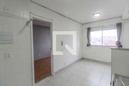 Sala/Cozinha de apartamento para alugar com 1 quarto, 28m² em Vila Ema, São Paulo