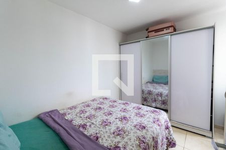 Quarto 1 de apartamento para alugar com 2 quartos, 40m² em Vila Nhocuné, São Paulo