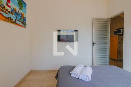 Quarto de casa para alugar com 1 quarto, 33m² em Stella Maris, Salvador