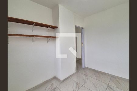 Quarto de apartamento à venda com 3 quartos, 50m² em Vargem Pequena, Rio de Janeiro