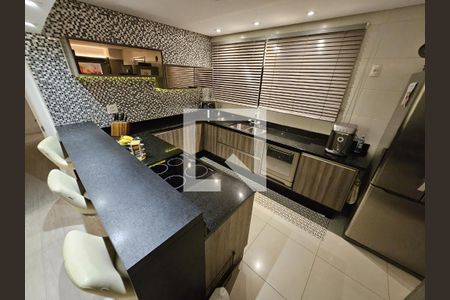 Cozinha de apartamento à venda com 3 quartos, 167m² em Jardim Marajoara, São Paulo