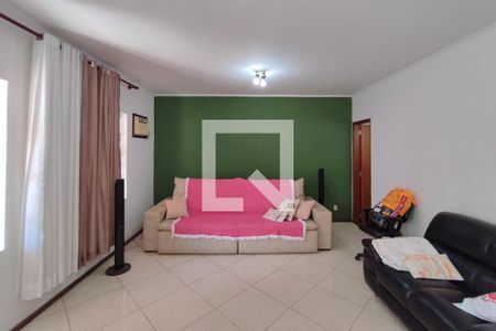 Sala de casa à venda com 3 quartos, 140m² em Jardim Nova Europa, Campinas