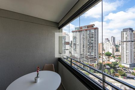 Varanda de kitnet/studio à venda com 1 quarto, 25m² em Jardim das Acácias, São Paulo