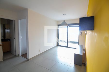 Sala de apartamento para alugar com 1 quarto, 42m² em Santo Amaro, São Paulo