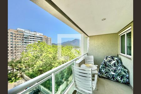 Varanda de apartamento para alugar com 2 quartos, 72m² em Barra da Tijuca, Rio de Janeiro