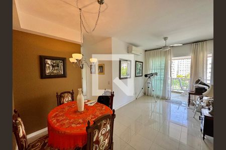 Sala de apartamento para alugar com 2 quartos, 72m² em Barra da Tijuca, Rio de Janeiro