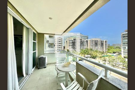 Varanda de apartamento para alugar com 2 quartos, 72m² em Barra da Tijuca, Rio de Janeiro