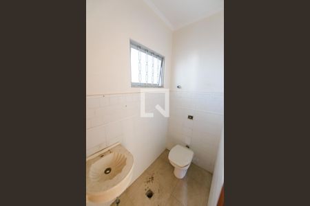 Lavabo de casa para alugar com 3 quartos, 200m² em Jardim Maria Augusta, Taubaté