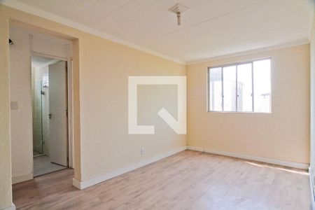 Sala de apartamento para alugar com 2 quartos, 48m² em Jardim Tiro Ao Pombo, São Paulo