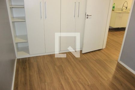 Quarto 1 de apartamento à venda com 2 quartos, 36m² em Vila das Bandeiras, Guarulhos