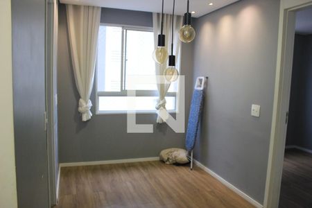 Sala de apartamento à venda com 2 quartos, 36m² em Vila das Bandeiras, Guarulhos