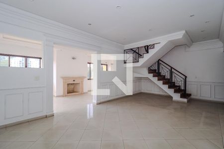 Apartamento para alugar com 357m², 3 quartos e 4 vagasSala