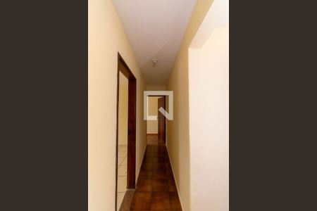 Corredor de apartamento para alugar com 3 quartos, 150m² em Vila Macedopolis, São Paulo