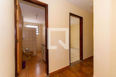 Corredor de apartamento para alugar com 3 quartos, 150m² em Vila Macedopolis, São Paulo