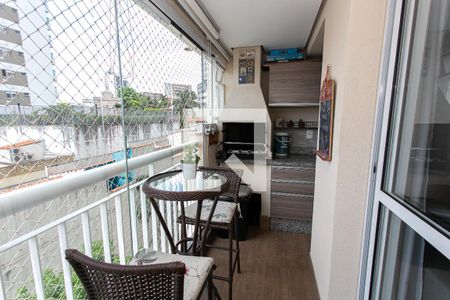 Sala/Varanda de apartamento à venda com 3 quartos, 70m² em Chácara Seis de Outubro, São Paulo