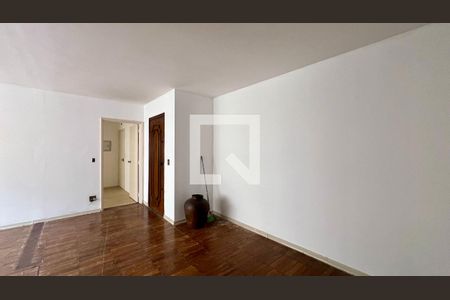 Sala de apartamento para alugar com 3 quartos, 110m² em Cerqueira César, São Paulo