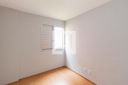 Quarto 2 de apartamento para alugar com 2 quartos, 55m² em Bandeiras, Osasco