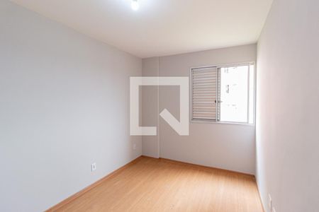 Quarto 2 de apartamento para alugar com 2 quartos, 55m² em Bandeiras, Osasco