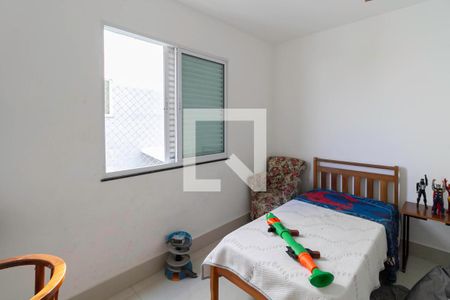 Quarto 2 de apartamento à venda com 3 quartos, 103m² em Cabral, Contagem