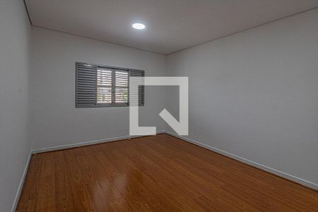 Quarto 1 de casa para alugar com 2 quartos, 100m² em Bosque da Saúde, São Paulo