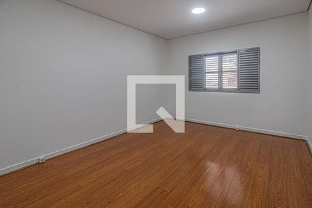 Quarto 1 de casa para alugar com 2 quartos, 100m² em Bosque da Saúde, São Paulo