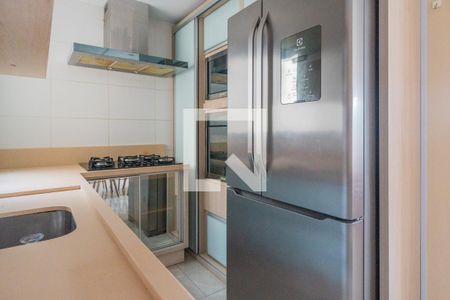 Cozinha e Área de Serviço de apartamento para alugar com 3 quartos, 90m² em Cavalhada, Porto Alegre