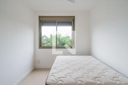 Quarto 1 de apartamento para alugar com 3 quartos, 90m² em Cavalhada, Porto Alegre