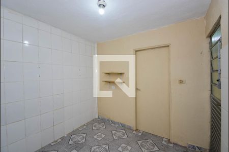 Quarto de casa para alugar com 1 quarto, 54m² em Parque Santo Antonio, Guarulhos