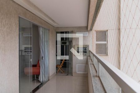 Sacada de apartamento para alugar com 4 quartos, 120m² em Buritis, Belo Horizonte