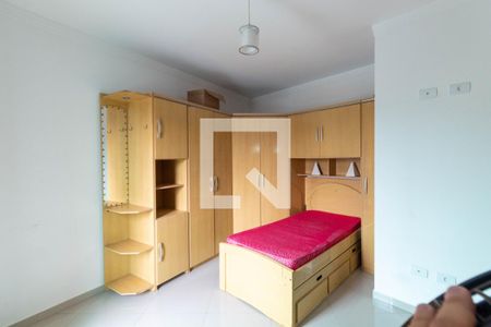 Quarto Suíte 1 de casa para alugar com 2 quartos, 90m² em Vila Ré, São Paulo