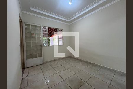 Sala de casa de condomínio para alugar com 2 quartos, 70m² em Jardim Campos Verdes, Hortolândia