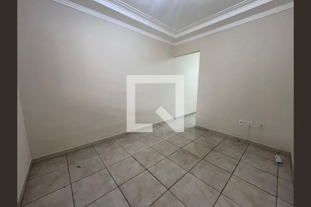 Sala de casa de condomínio para alugar com 2 quartos, 70m² em Jardim Campos Verdes, Hortolândia