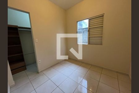 Suíte de casa de condomínio para alugar com 2 quartos, 70m² em Jardim Campos Verdes, Hortolândia