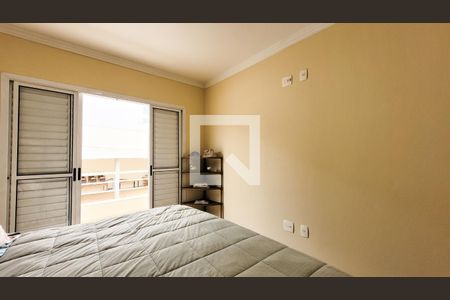 Casa de condomínio à venda com 492m², 4 quartos e 6 vagas Casa de condomínio à venda com 492m², 4 quartos e 6 vagasSuíte master