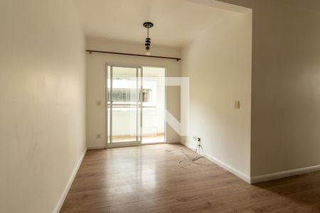 Sala de apartamento para alugar com 2 quartos, 50m² em Jardim Central, Cotia