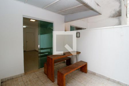 Sala de apartamento à venda com 2 quartos, 55m² em Santo Antônio, Belo Horizonte