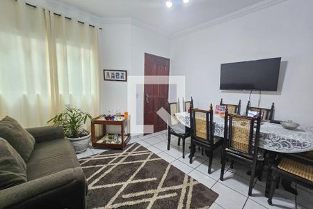 Sala de casa de condomínio para alugar com 2 quartos, 63m² em Jardim Las Palmas, Guarujá