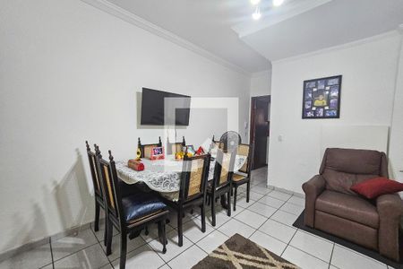 Sala de casa de condomínio para alugar com 2 quartos, 63m² em Jardim Las Palmas, Guarujá