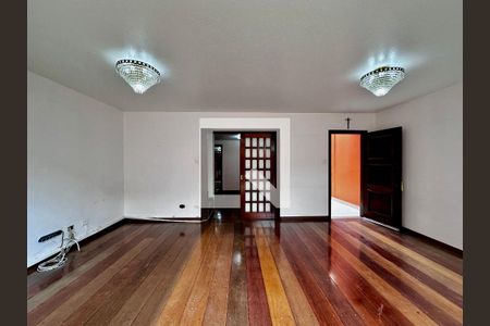 Sala de casa à venda com 3 quartos, 155m² em Chácara Santo Antônio (zona Sul), São Paulo