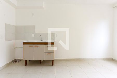 Sala/Cozinha de apartamento para alugar com 2 quartos, 32m² em Jardim Celeste, São Paulo