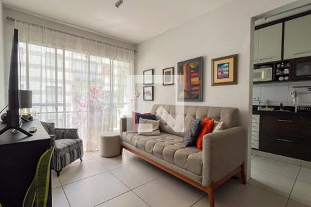 Sala de apartamento para alugar com 2 quartos, 50m² em Boaçava, São Paulo