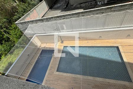 Vista do Quarto 1 de apartamento para alugar com 2 quartos, 52m² em Jardim Tupanci, Barueri