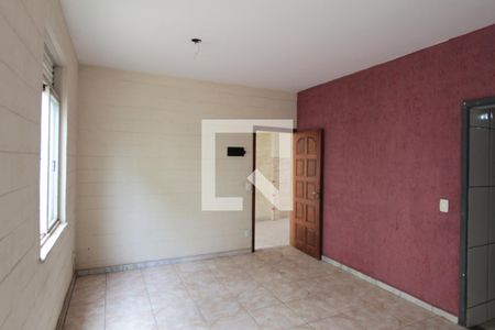 Sala de casa de condomínio para alugar com 4 quartos, 120m² em Santa Monica, Belo Horizonte