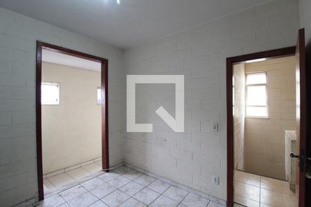 Sala de TV de casa de condomínio para alugar com 4 quartos, 120m² em Santa Monica, Belo Horizonte