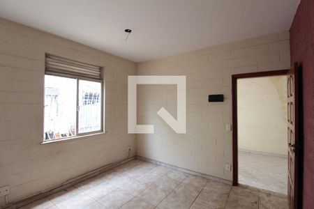 Sala de casa de condomínio para alugar com 4 quartos, 120m² em Santa Monica, Belo Horizonte