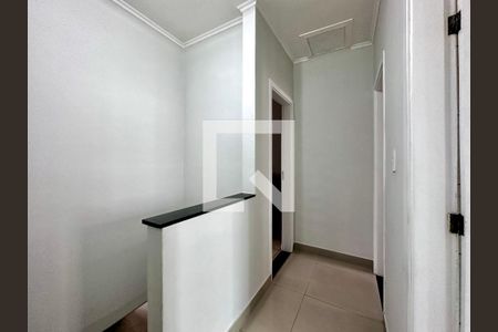 Corredor Quartos de casa à venda com 2 quartos, 105m² em Vila Cruzeiro, São Paulo