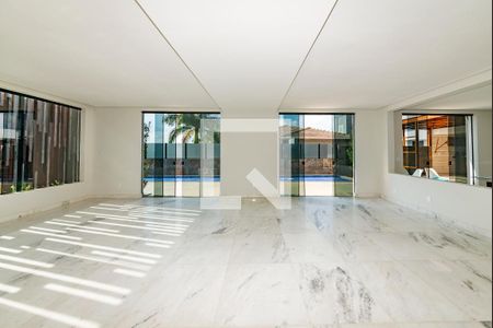 Sala de casa à venda com 5 quartos, 350m² em Buritis, Belo Horizonte