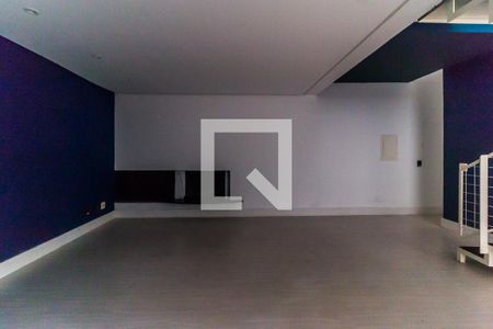 Sala de casa para alugar com 3 quartos, 500m² em Vila Suissa, Mogi das Cruzes