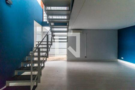 Sala de casa para alugar com 3 quartos, 500m² em Vila Suissa, Mogi das Cruzes