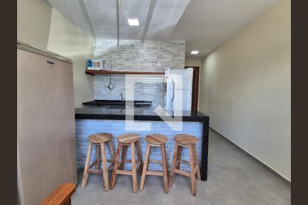 Cozinha de casa de condomínio para alugar com 1 quarto, 50m² em Vargem Grande, Rio de Janeiro